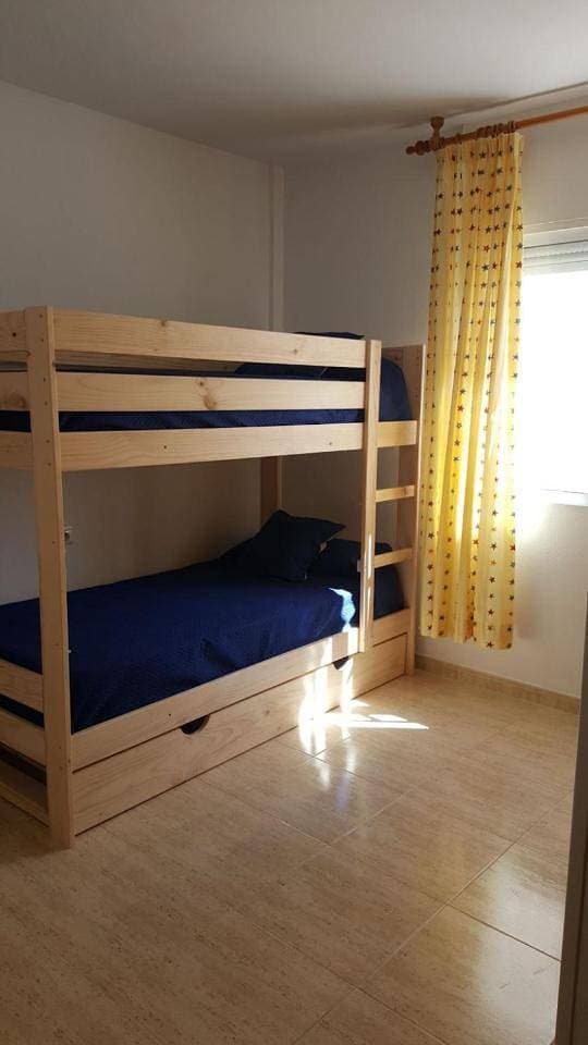 Foto 7 von 53: Two-Bedroom Apartment