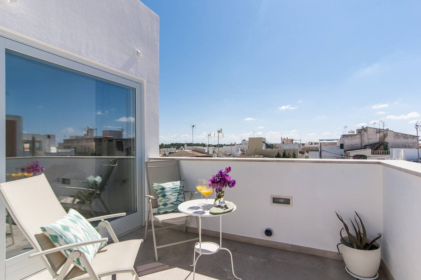 Foto 9 von 24: Ferienwohnung für 2 Personen mit Terrasse