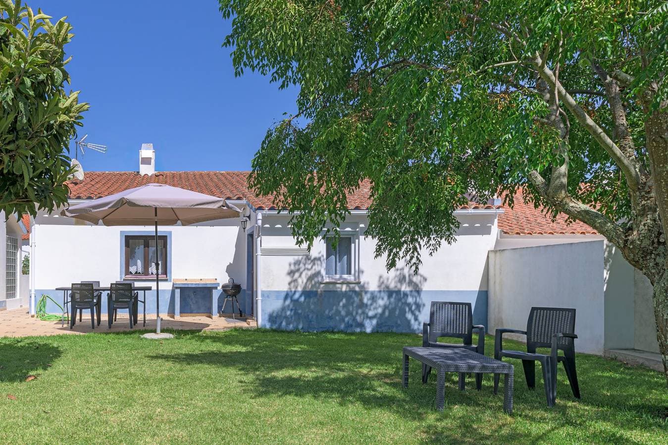 Casa Dos Lírios 1