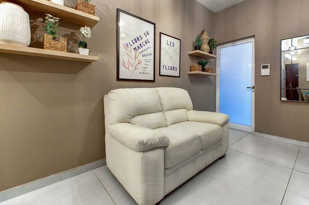 Foto 9 von 24: Cozy 1Br Apt in Gzira with WIFI, AC and comfy bed