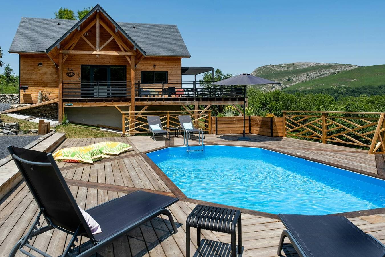 Foto 3 von 38: Wunderschönes Holzchalet in der Nähe von Lourdes
