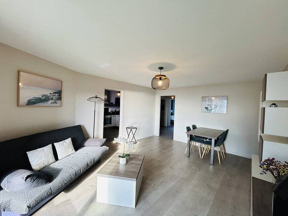 Foto 3 von 25: Ferienwohnung für 4 Personen mit Balkon