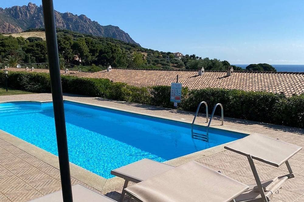 Foto 4 von 6: Mandy and Dolly's house with sea view and pool
