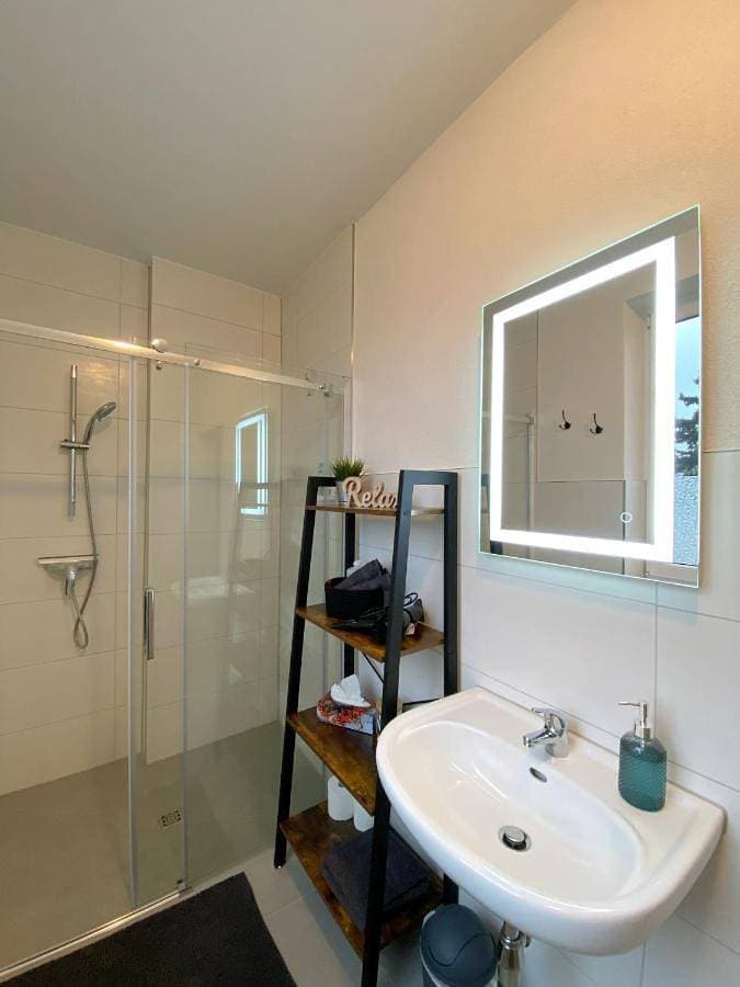 Foto 4 von 29: Two-Bedroom Apartment