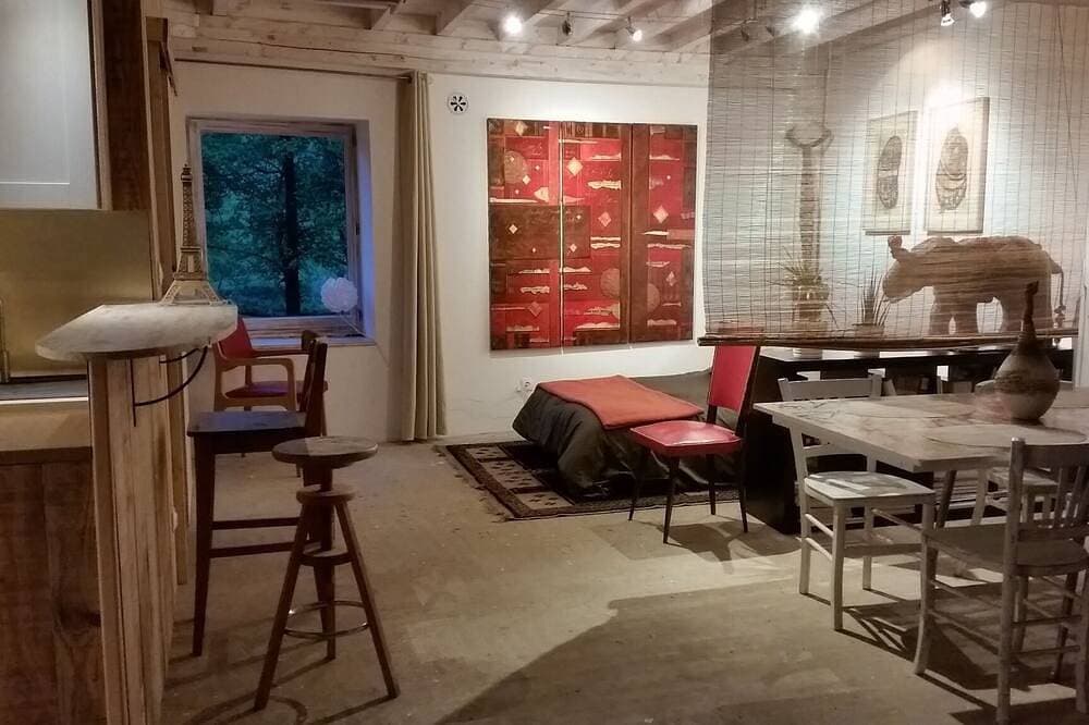 Foto 11 von 30: Hervorragendes Künstlerstudio-Loft in einer ruhigen alten Mühle auf dem Monts du Lyonnais