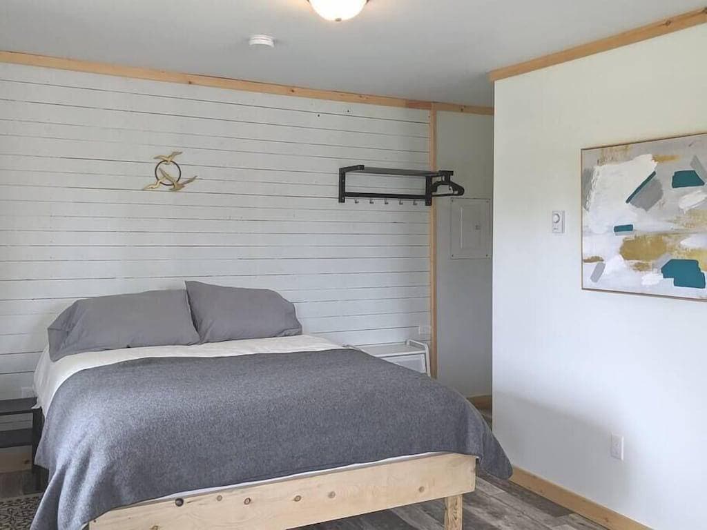 Aurora Cottage At The Spruces 1