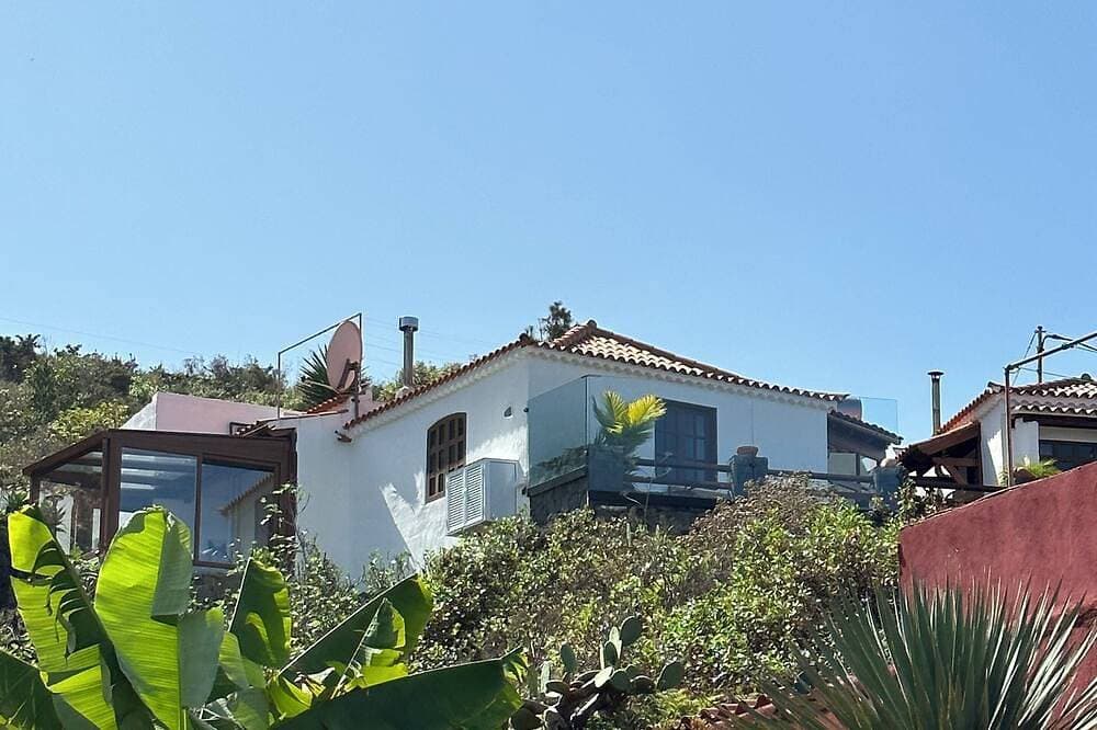 Foto 10 von 28: Finca La Hoya 1 - Tradition trifft Moderne - Meerblick, Pool & Wintergarten