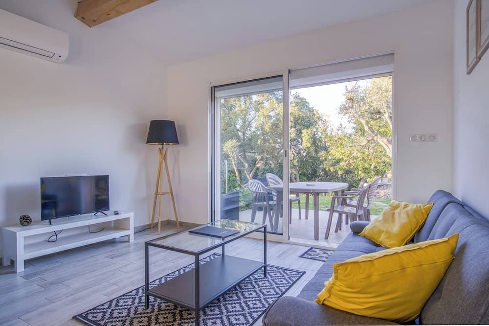 Foto 7 von 23: Cosy All New cottage with swimming pool-