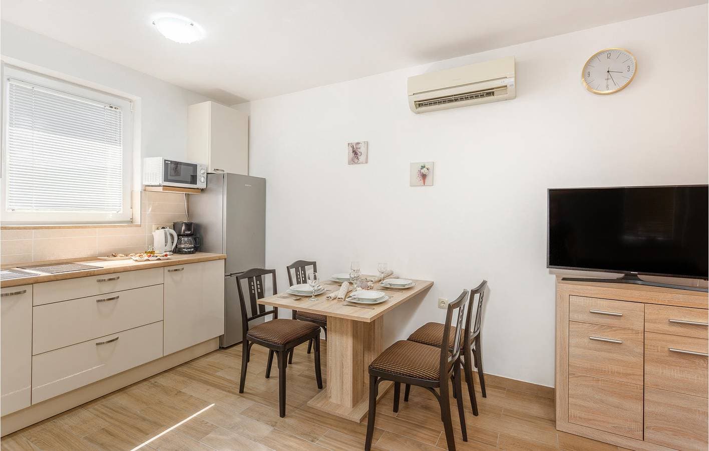 Foto 9 von 19: Gemütliche Ferienwohnung mit Terrasse, WLAN, Parkplatz, 600 m vom Strand entfernt