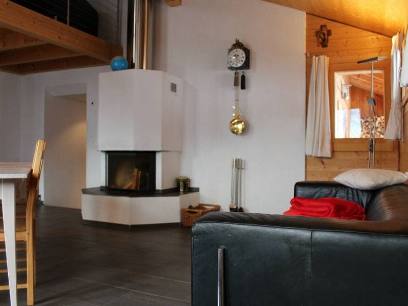 Foto 8 von 19: Ferienwohnung Juon, Tenna - 3.5 Zimmer Ferienwohnung für max. 6 Pers.