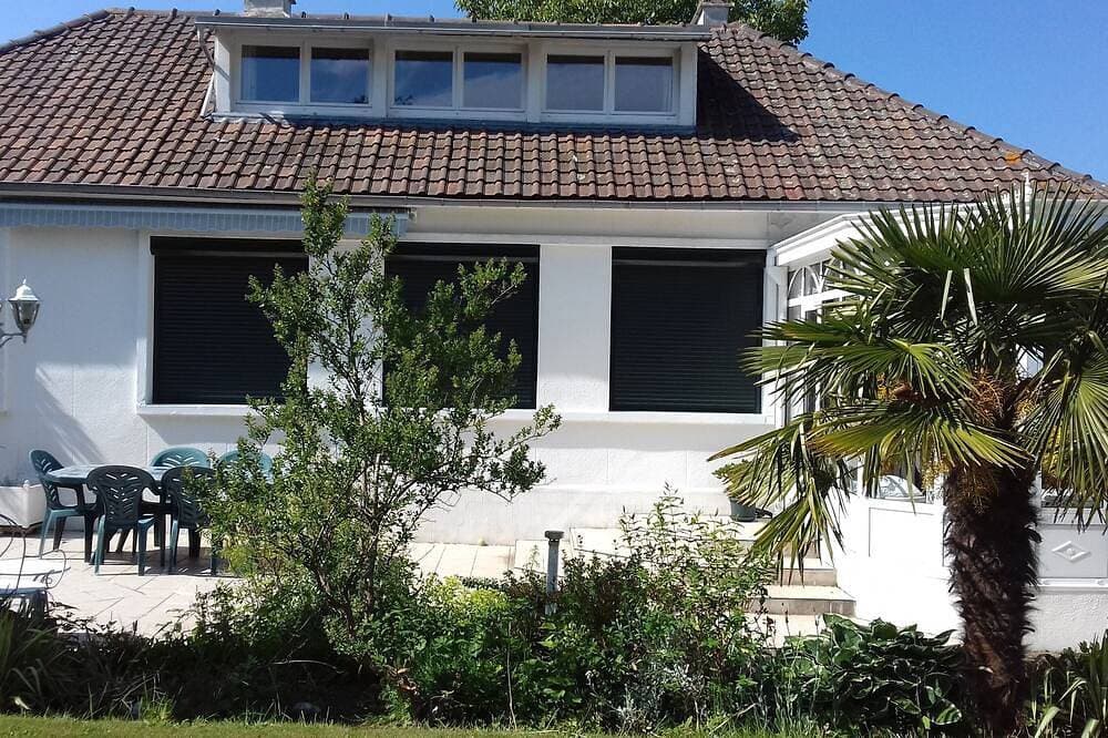 Foto 9 von 12: Charming chambre d'hote suite 400m from the port.