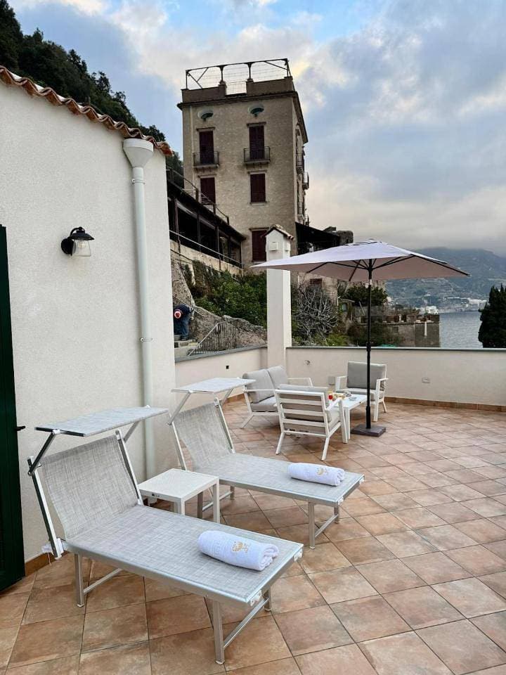 Foto 8 von 71: Villa with Sea View