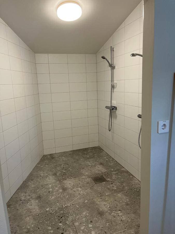 Foto 3 von 31: One-Bedroom Apartment