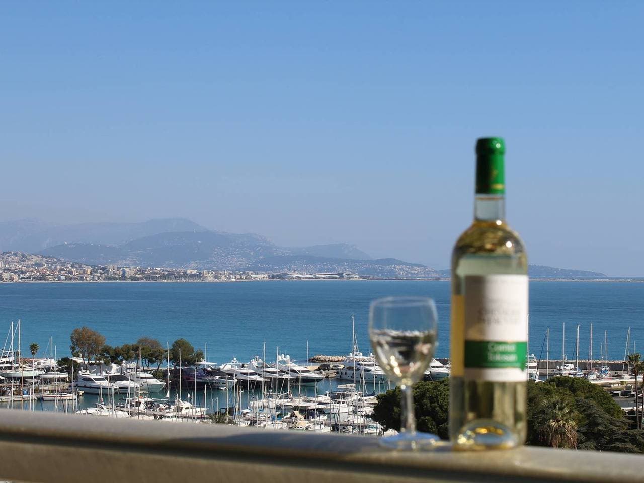 Foto 13 von 17: Renoviertes Studio am Meer in Villeneuve-Loubet
