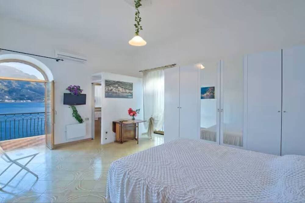 Foto 2 von 9: Villa Di Palma access to the beach and solarium