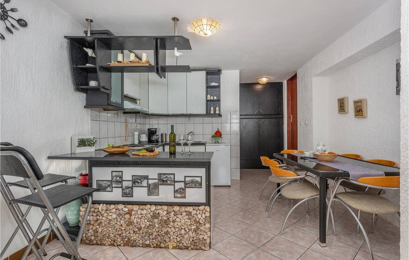 Foto 9 von 32: Gemütliche 1-Zimmer-Wohnung mit Terrasse, nur wenige Schritte vom ruhigen Strand entfernt