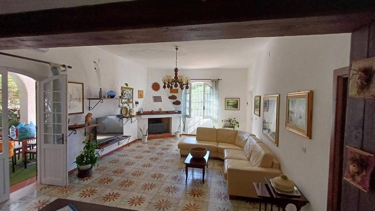 Foto 4 von 29: Villa with Sea View