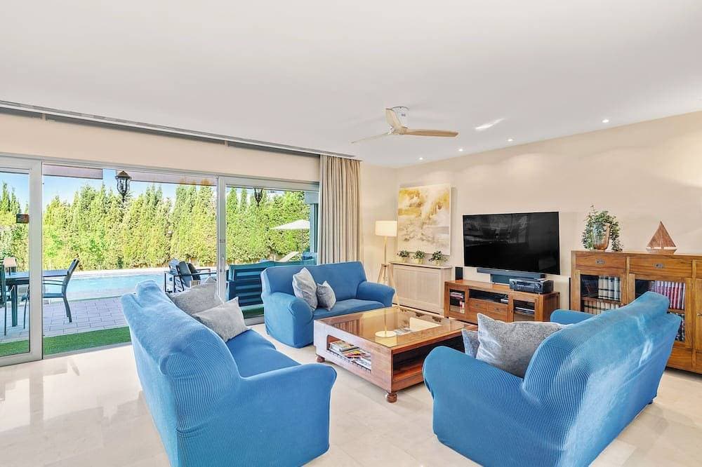 Foto 9 von 23: Sensationelle Bellviure Luxury Villa  bei Marratxi mit privatem Salzwasserpool