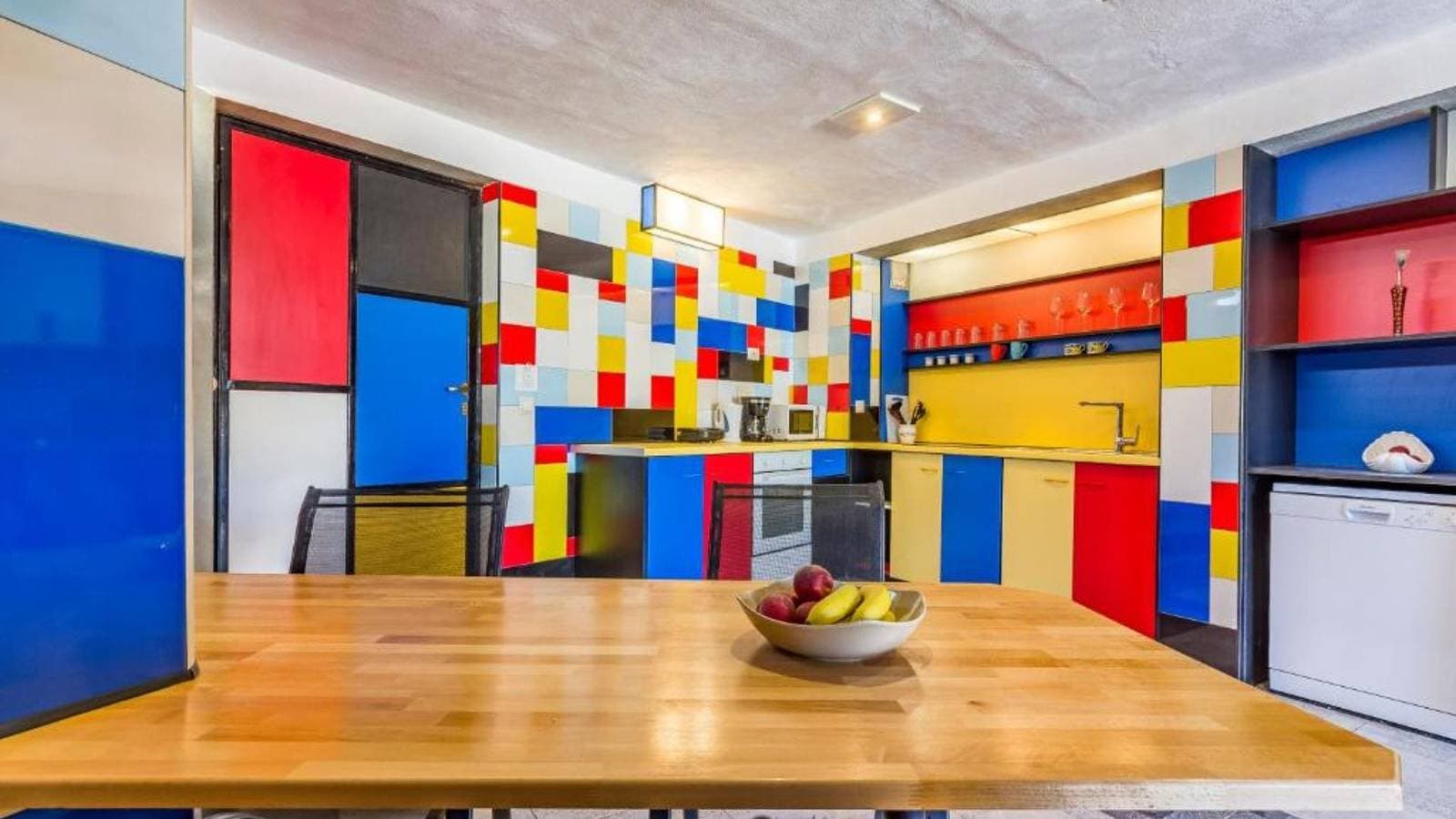 Foto 5 von 19: House Mondrian by Villas Guide