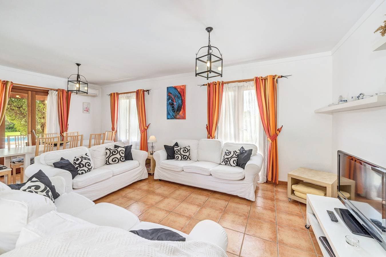 Foto 7 von 25: Ferienhaus 'Ines' mit Bergblick, WLAN und Klimaanlage