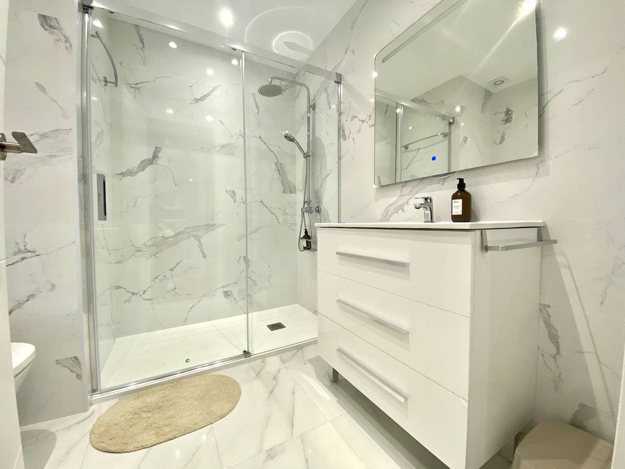 Foto 7 von 15: Duque 80