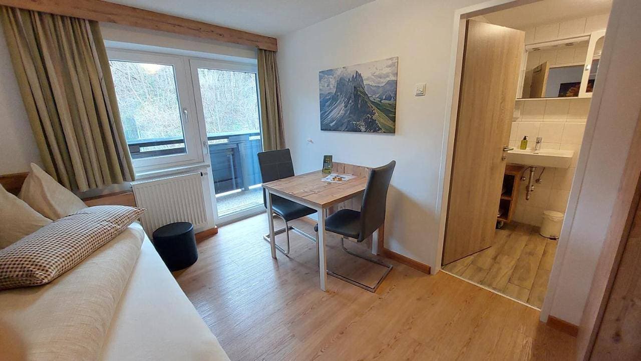 Foto 10 von 13: Studio Apartment