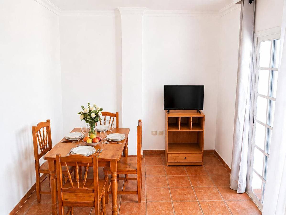 Foto 4 von 17: One-Bedroom Apartment