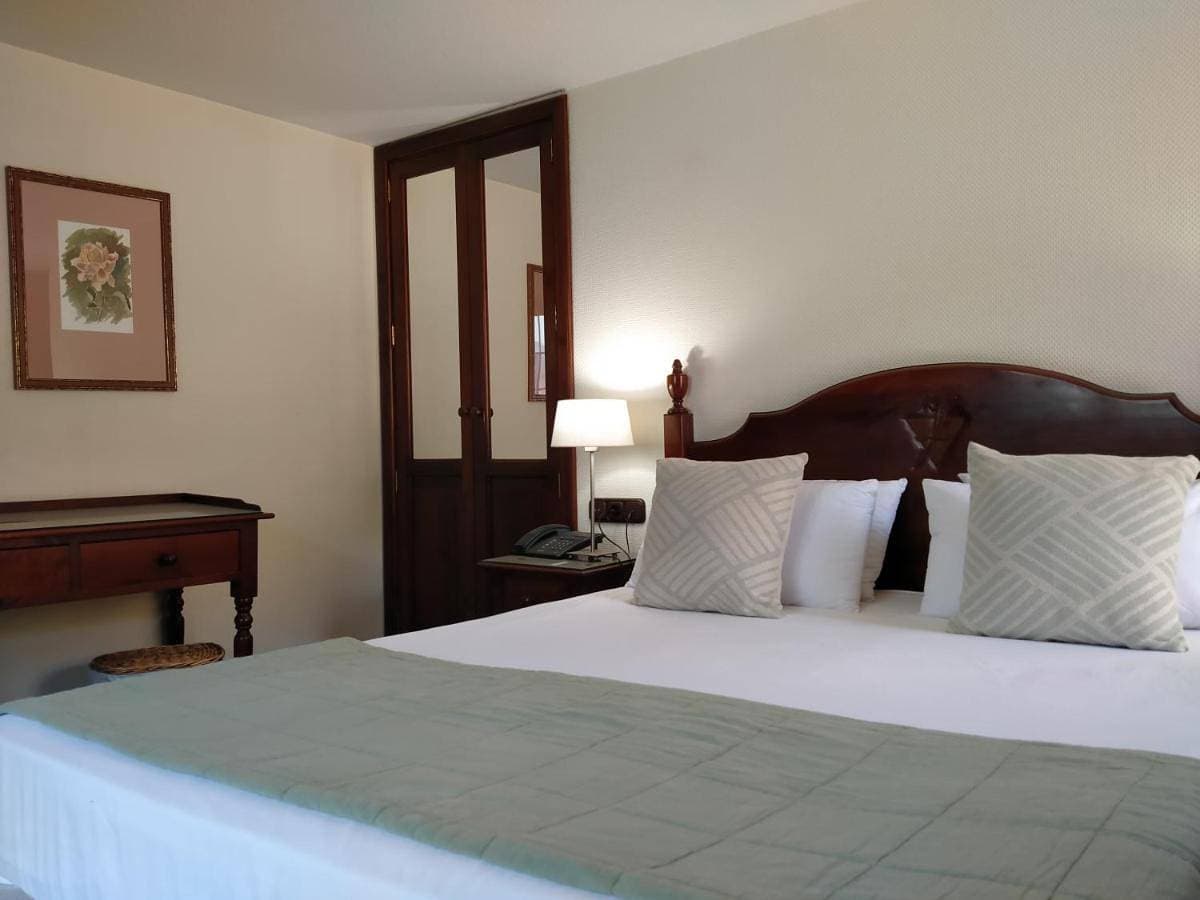 Foto 2 von 5: Standard Double or Twin Room
