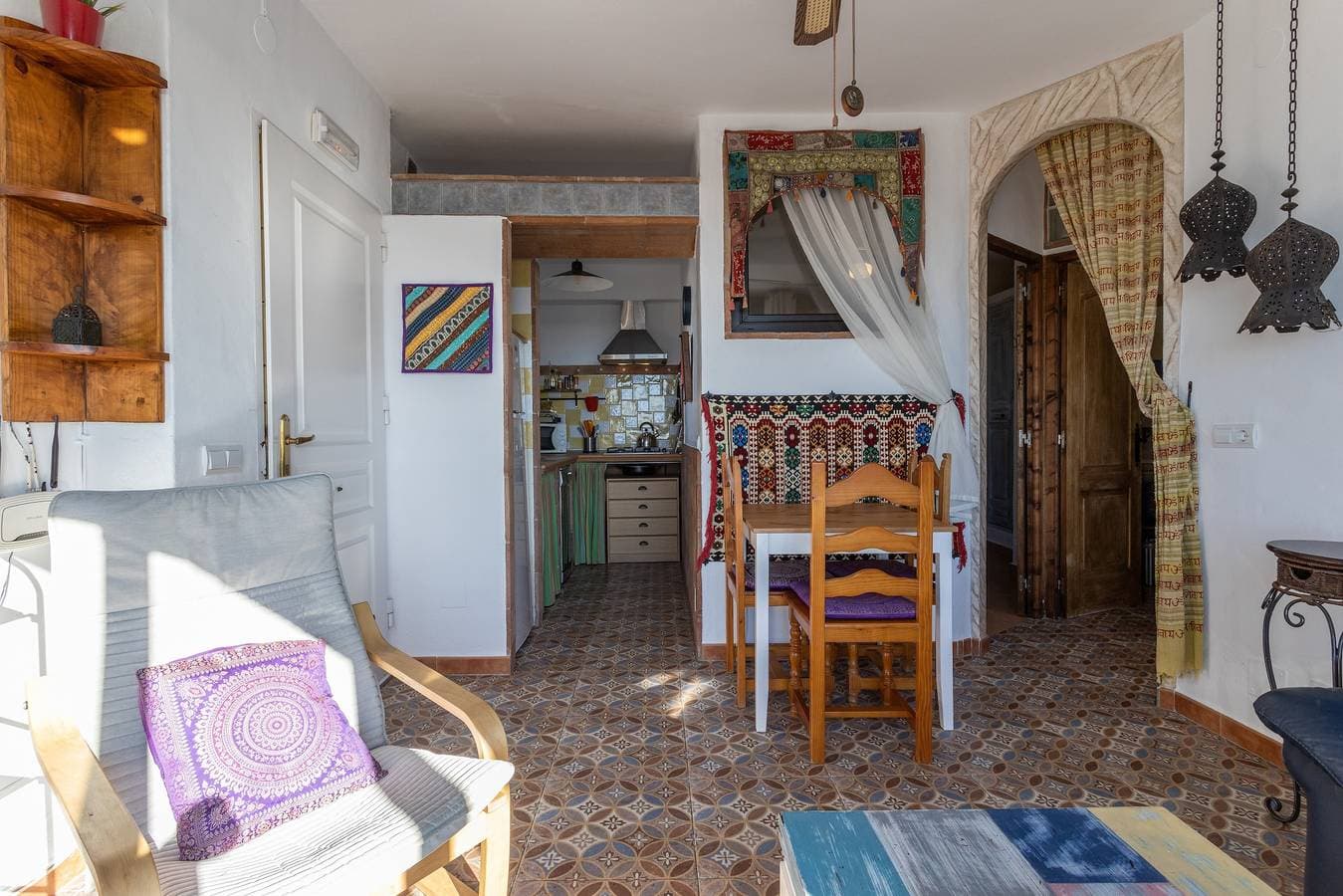Foto 9 von 26: Ferienwohnung "Alma" mit Bergblick, Pool, Whirlpool, WLAN, A/C & Terrasse