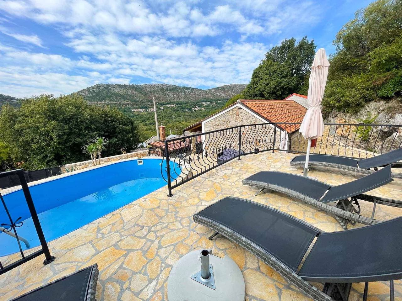 Ferienhaus mit Garten für 2 Personen 1