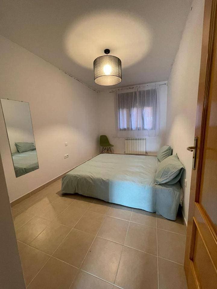 Foto 7 von 22: Three-Bedroom Apartment