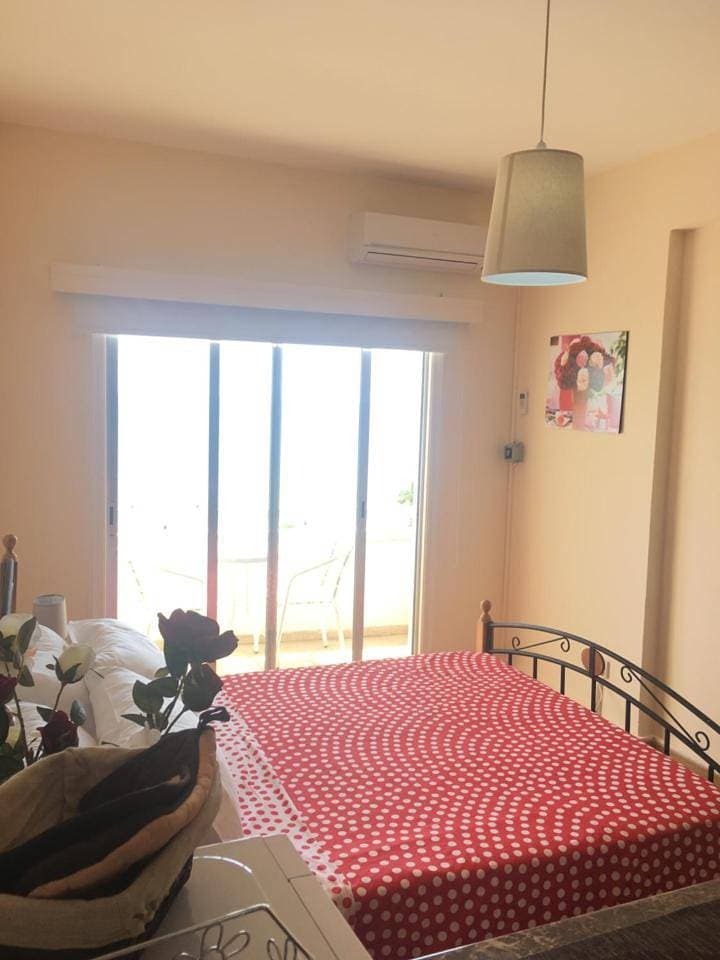 Foto 11 von 79: Studio Apartment with Sea View