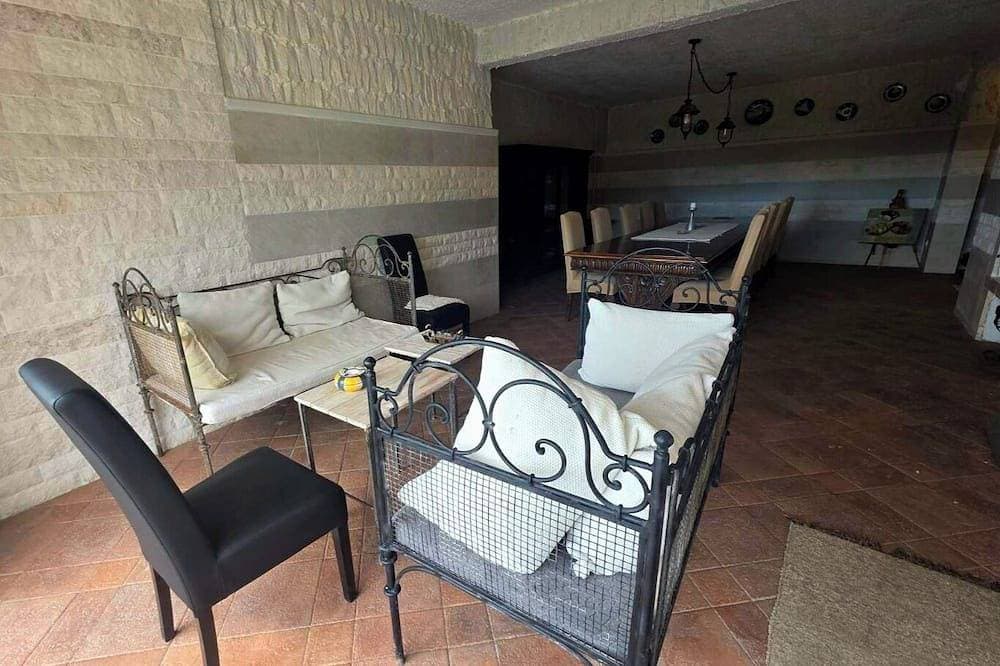 Foto 2 von 18: Villa Provence Budva