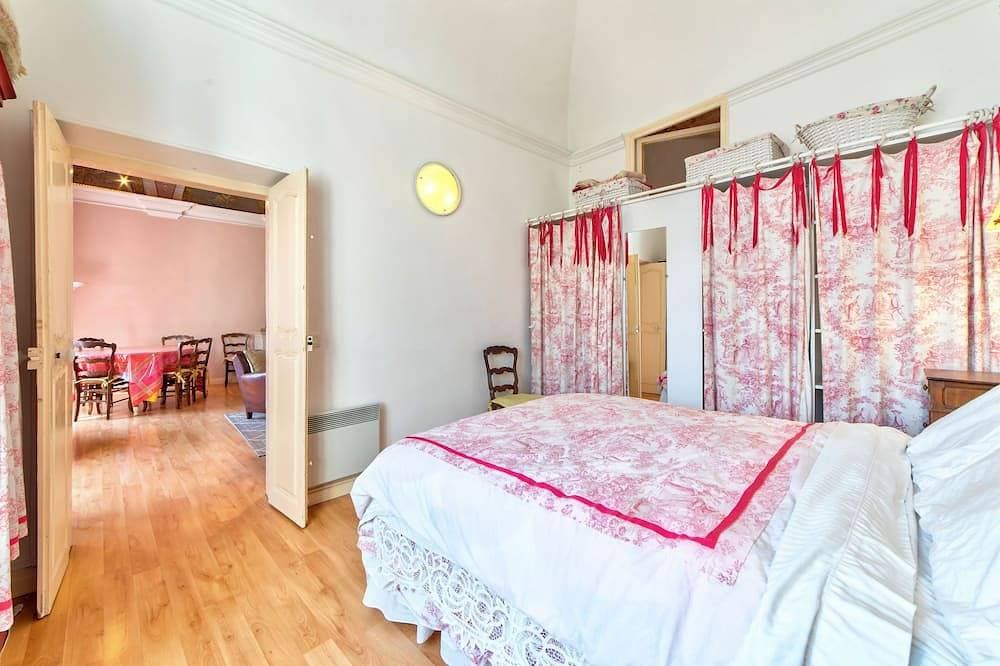 Foto 3 von 11: Wohnung mit Gewölbebau in der Altstadt