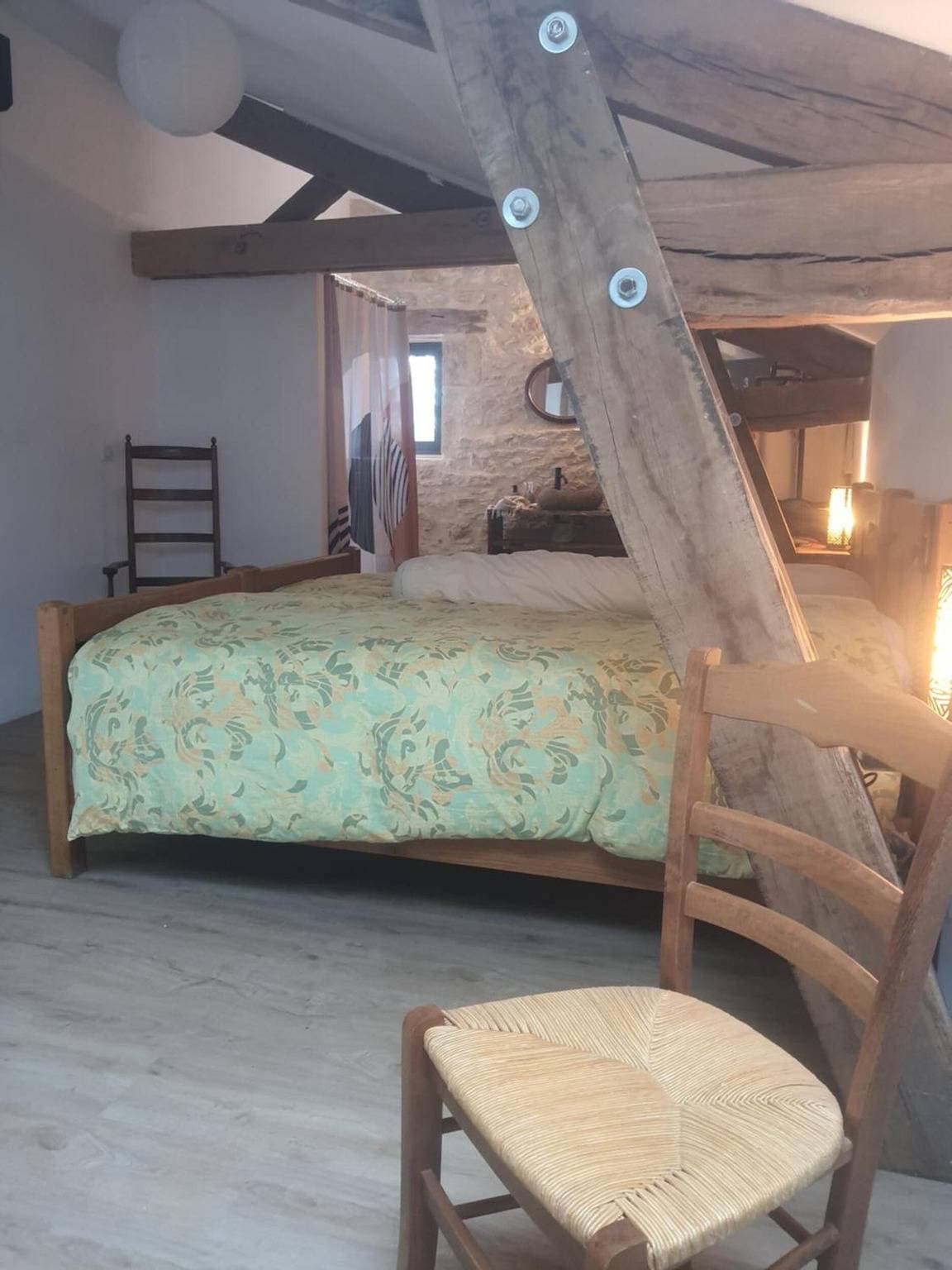 Foto 3 von 26: Gästezimmer D’ô mit Gemeinschaftspool, WLAN und Klimaanlage