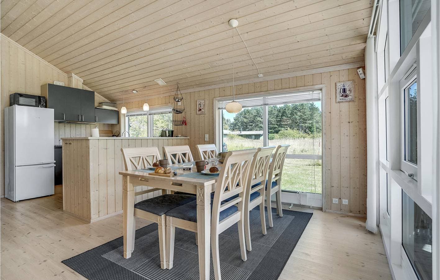 Foto 7 von 21: Ferienhaus für 8 Personen mit Whirlpool