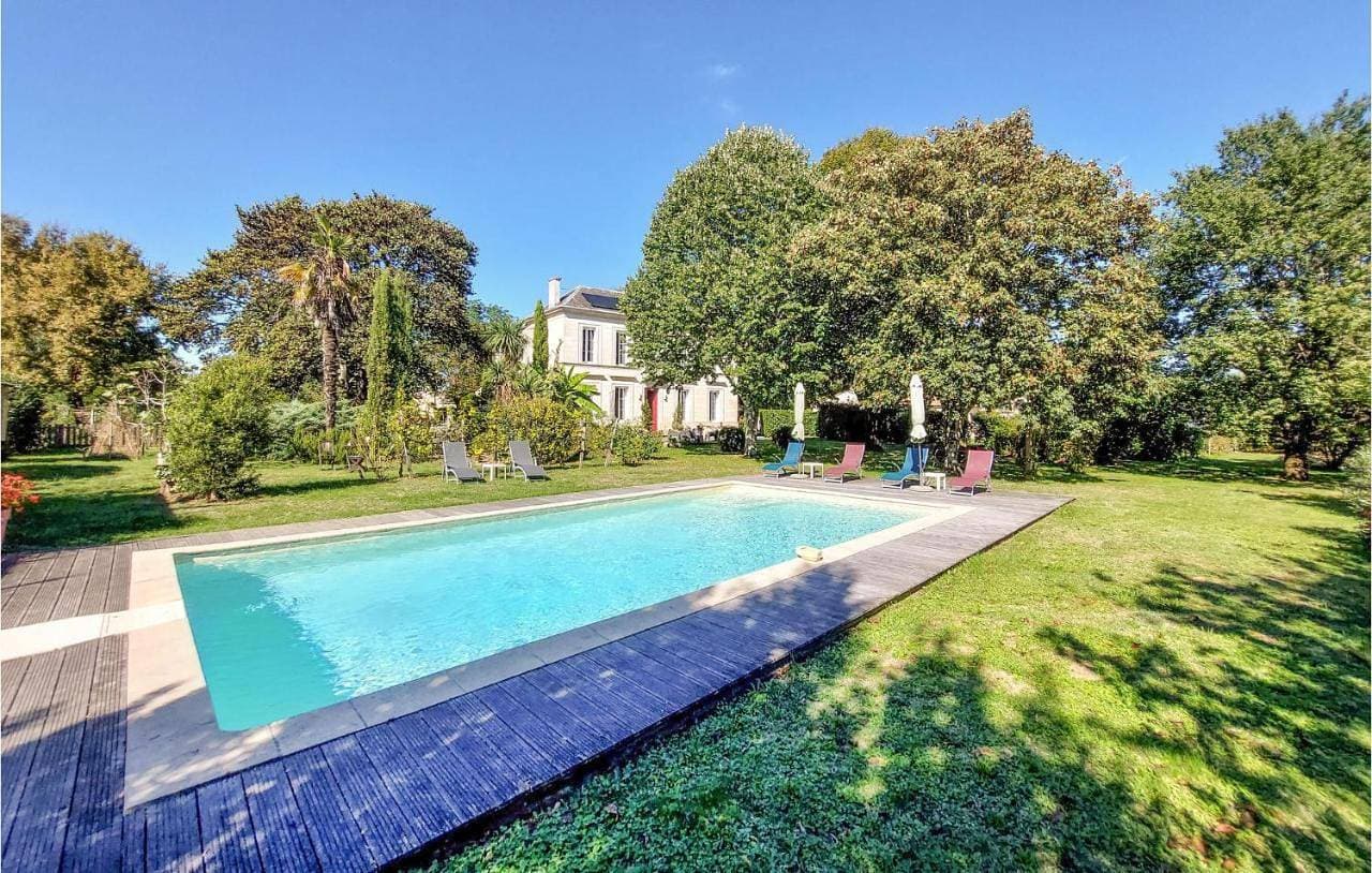 1 Bedroom Amazing Apartment In Gauriac 1