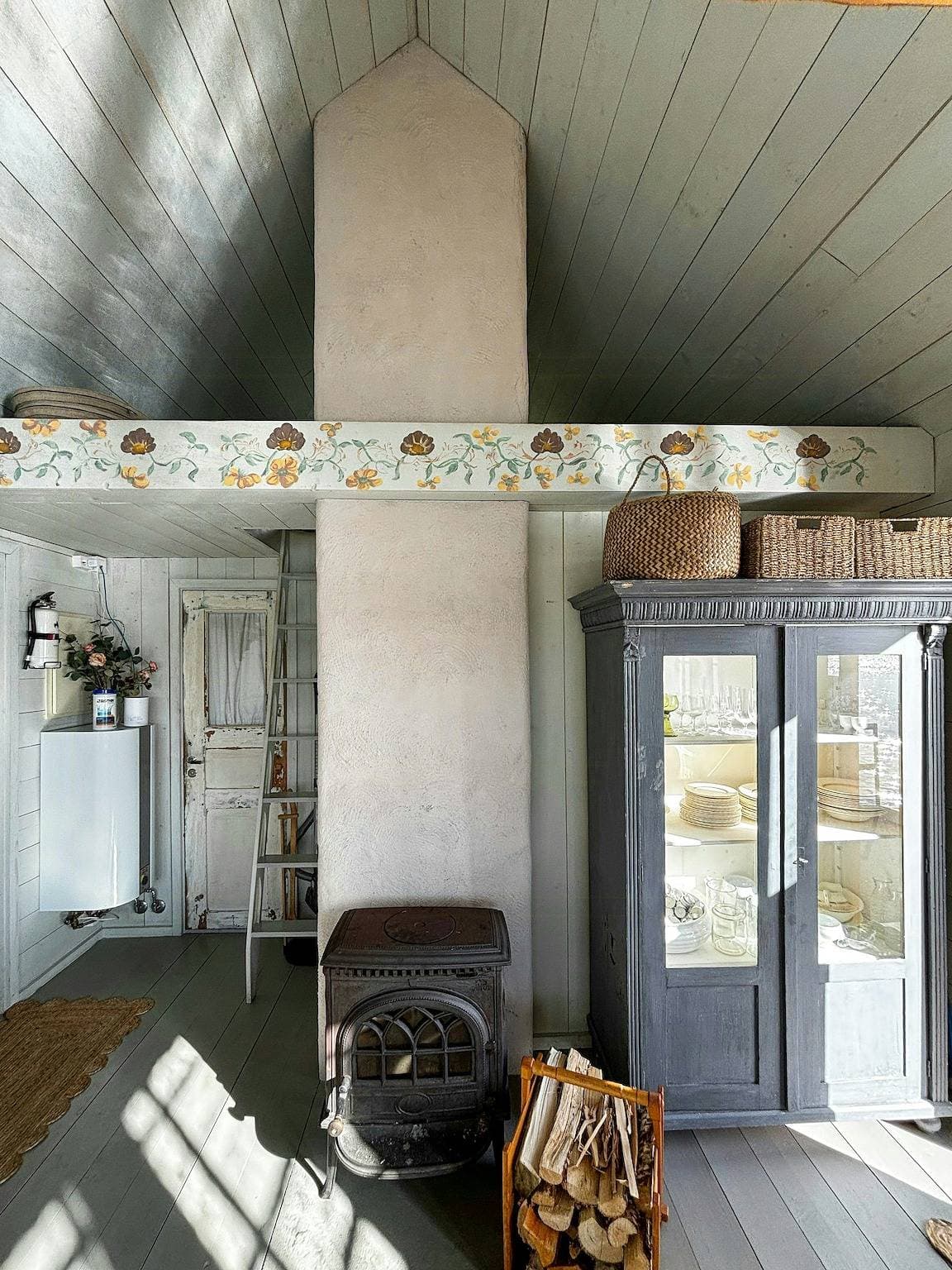 Foto 4 von 22: Ferienhaus am Älmtasjön mit Sauna und Whirlpool