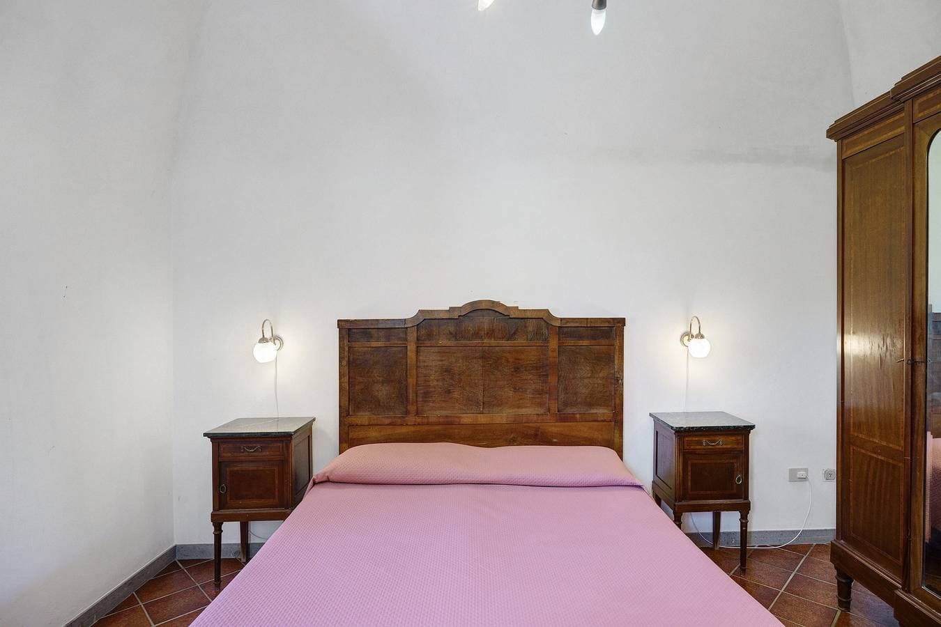 Foto 5 von 15: Le Tore – Volta Erdgeschosszimmer mit Terrasse & Gemeinschaftsgarten, WLAN