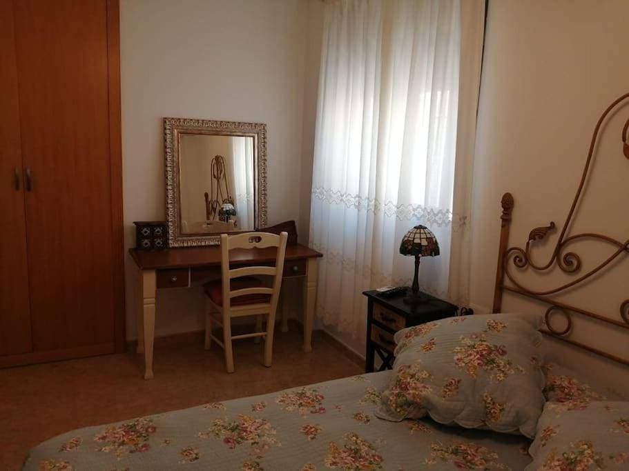 Foto 7 von 14: Two-Bedroom Apartment