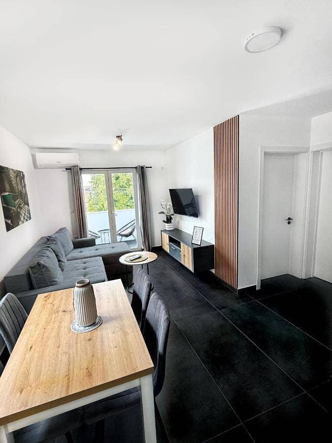 Aster Apartments 1