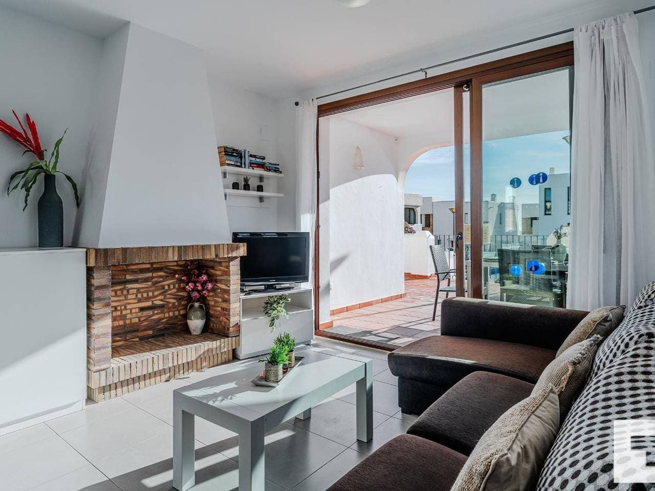 Foto 12 von 35: Moderne Villa mit Pool, Terrasse & WLAN, 200m vom Strand in Calpe, Costa Blanca