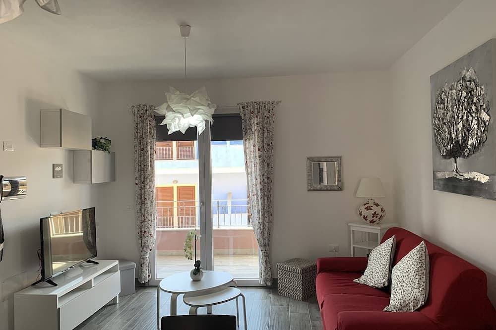 Foto 10 von 30: Neubau, Luxus 2-Bett-Wohnung mit Blick auf das Meer