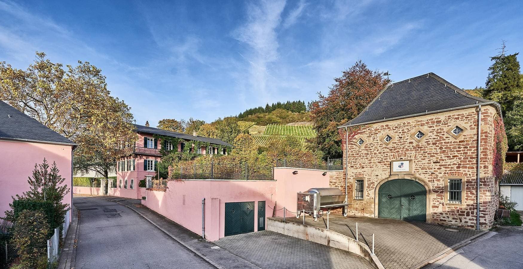 Weingut & Landhaus Reverchon 1