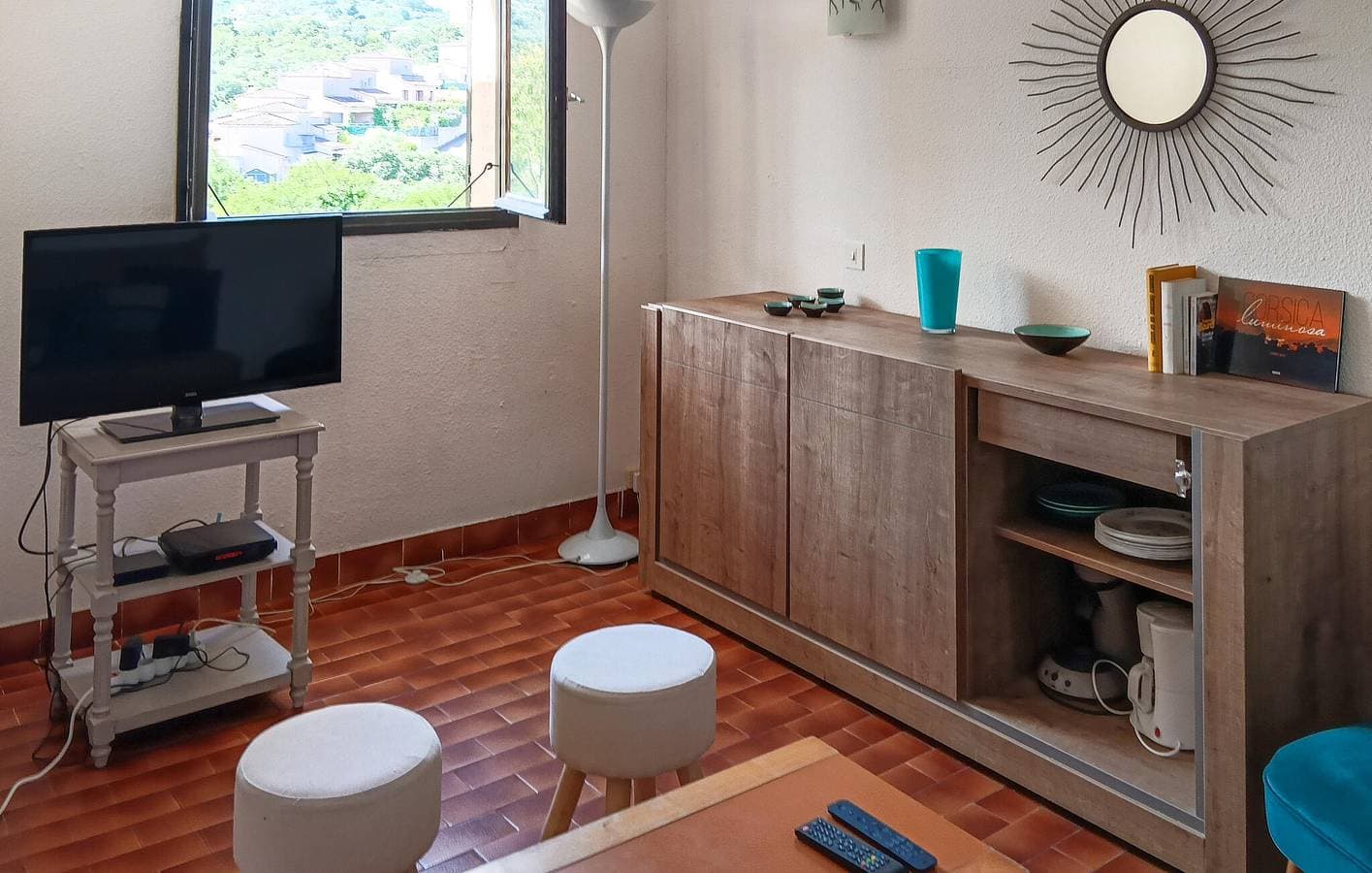 Foto 4 von 18: Appartement am Strand mit Pool, Terrasse & WiFi, Parkplatz