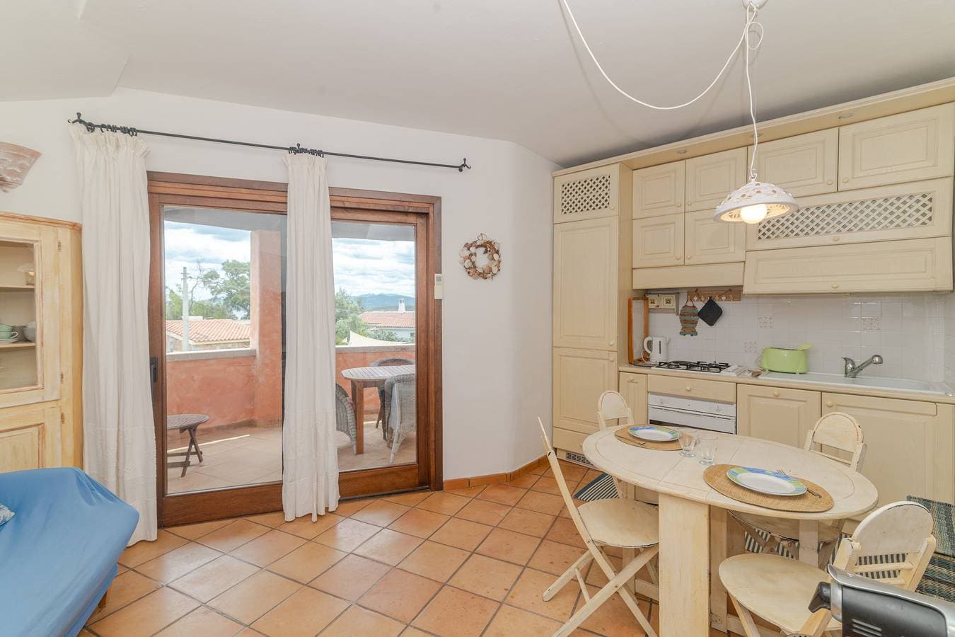 Foto 8 von 20: Apartment am Meer, 30 m vom Strand, mit Gemeinschaftspool