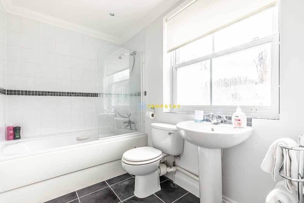 Foto 2 von 9: 2 Bed/2 Bath & Free Parking! ❤ Central Windsor ❤