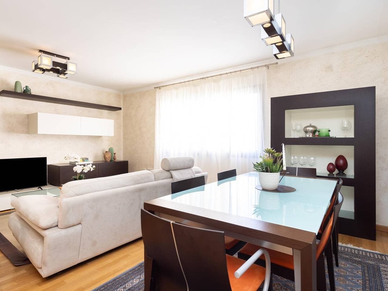 Foto 9 von 43: Ferienwohnung für 3 Personen mit Terrasse
