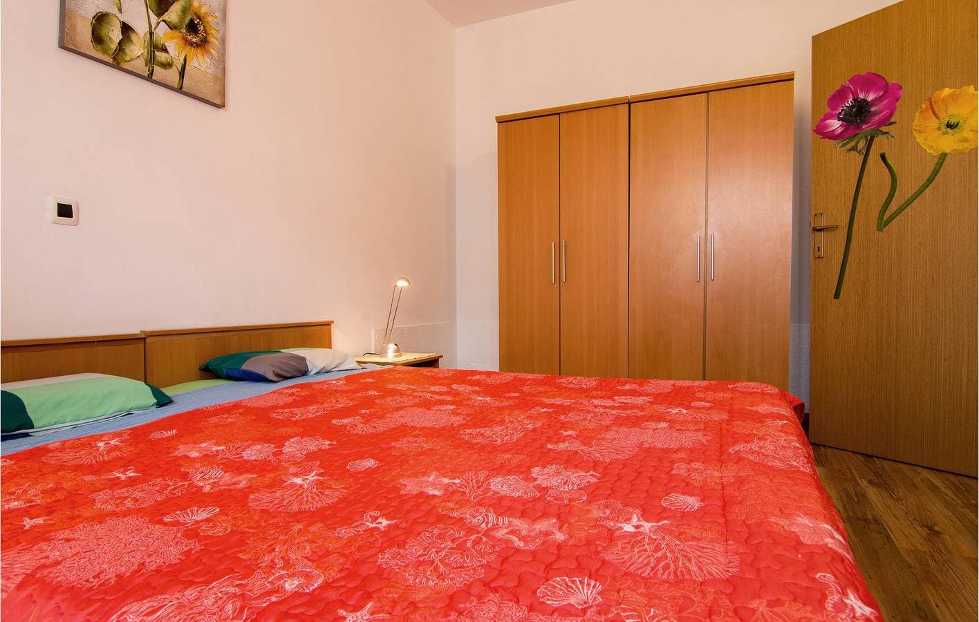 Foto 9 von 19: Charmante 2-Zimmer-Wohnung mit Pool, Parkplatz und WLAN – 2,5 km vom Strand entfernt