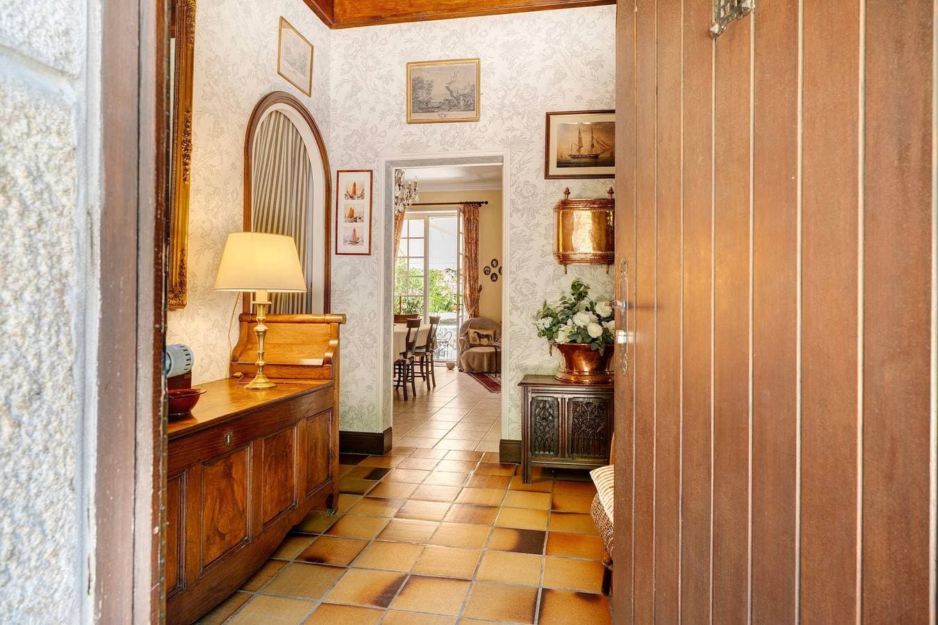 Foto 13 von 21: Gästezimmer 'Chambre Fleurie' mit WLAN